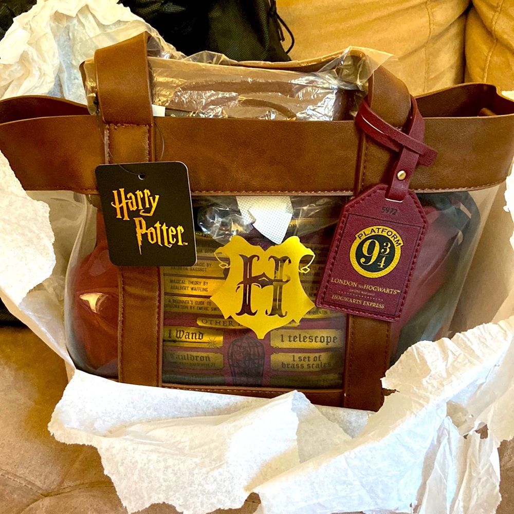 BRAND NEW Harry Potter bag by Bioworld